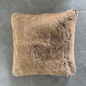 Faux Fur Throw Pillow, 18 x 18